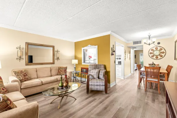600 Village Green Court 211, Palm Springs, FL 33461