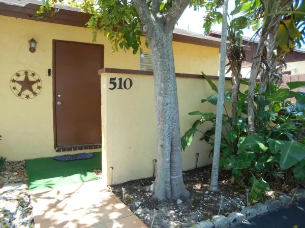 510 NW 43rd Street, Deerfield Beach, FL 33064
