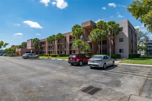 7448 Ashmont Circle 312, Tamarac, FL 33321