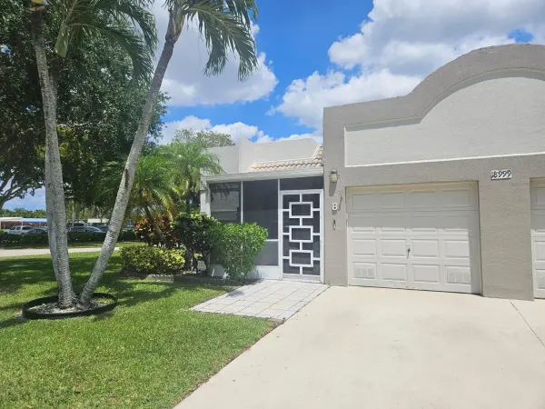 18999 Stewart Circle 8, Boca Raton, FL 33496
