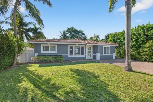 360 SW 2nd Street, Boca Raton, FL 33432
