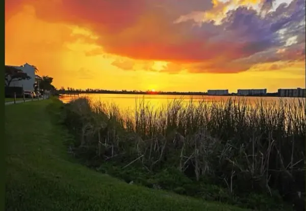 118 Lake Emerald Drive 403, Oakland Park, FL 33309