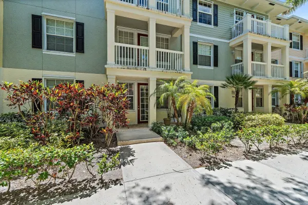 275 Murcia Drive 104, Jupiter, FL 33458