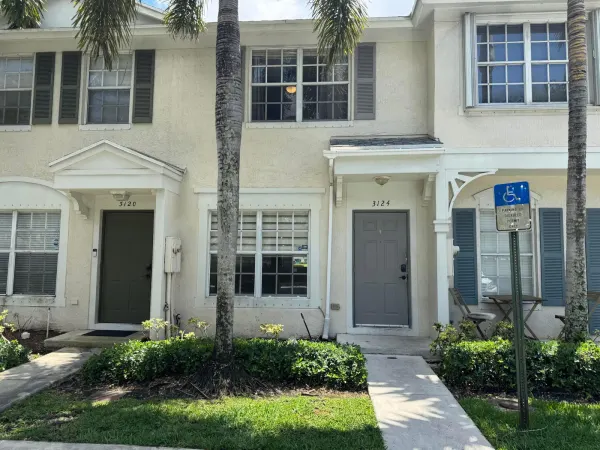 3124 SW 49th Street 119, Dania Beach, FL 33312