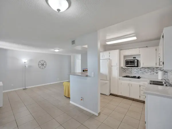 1811 Jefferson Street 404, Hollywood, FL 33020