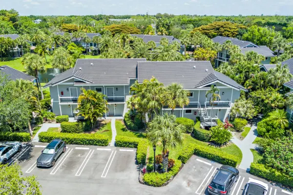 11863 Wimbledon Circle 501/500, Wellington, FL 33414