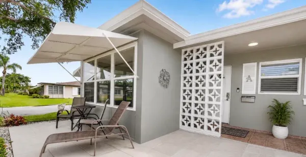 920 South Drive A, Delray Beach, FL 33445