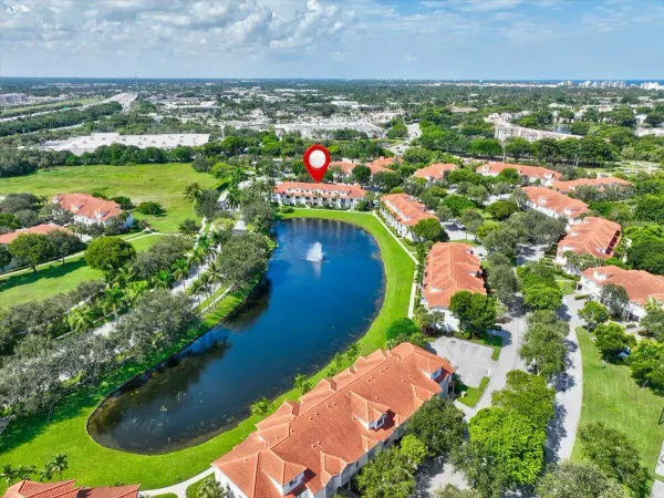 2012 Alta Meadows Lane 103, Delray Beach, FL 33444