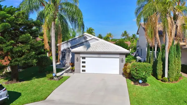 333 NW 45th Terrace, Deerfield Beach, FL 33442