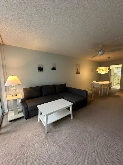 2018 S Federal Highway 205, Boynton Beach, FL 33435