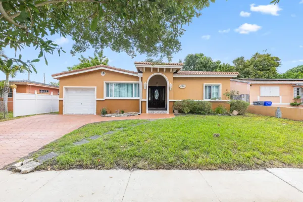 321 N 72nd Terrace, Hollywood, FL 33024