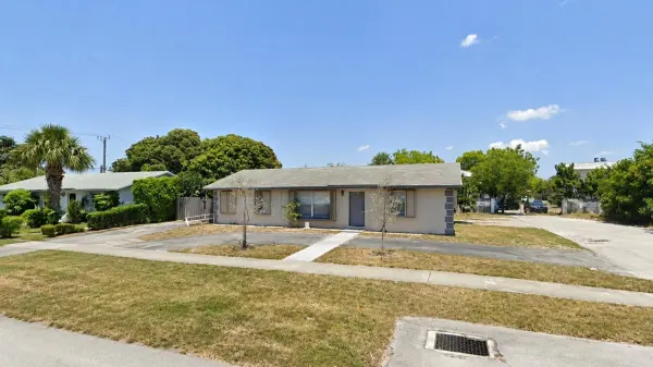 399 SW 14th Street, Deerfield Beach, FL 33441