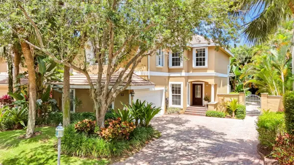 12 Grand Bay Circle, Juno Beach, FL 33408