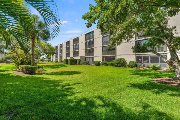 300 N Highway A1a 203c, Jupiter, FL 33477