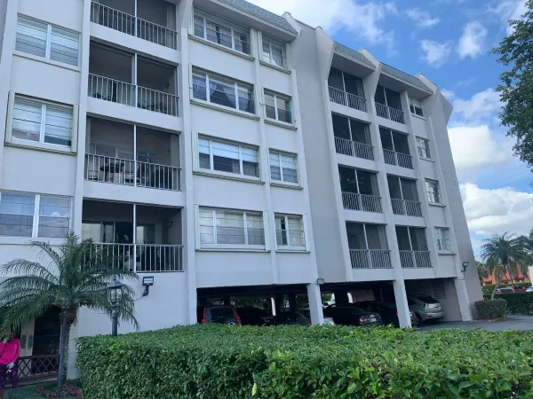 505 Spencer Drive 410, West Palm Beach, FL 33409