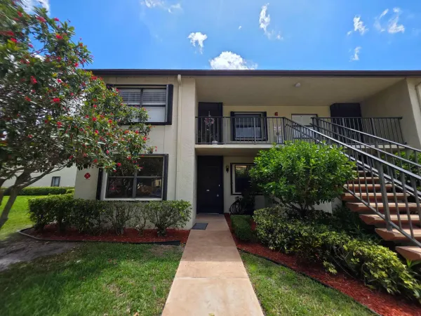 7892 Willow Spring Drive 1511, Lake Worth, FL 33467