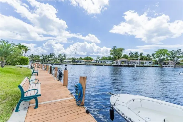 130 Cypress Club Drive Apt 323, Pompano Beach, FL 33060
