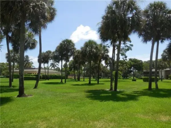 297 Deer Creek Boulevard 1302, Deerfield Beach, FL 33442