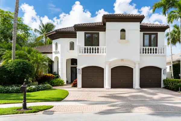 7270 Sarimento Place, Delray Beach, FL 33446