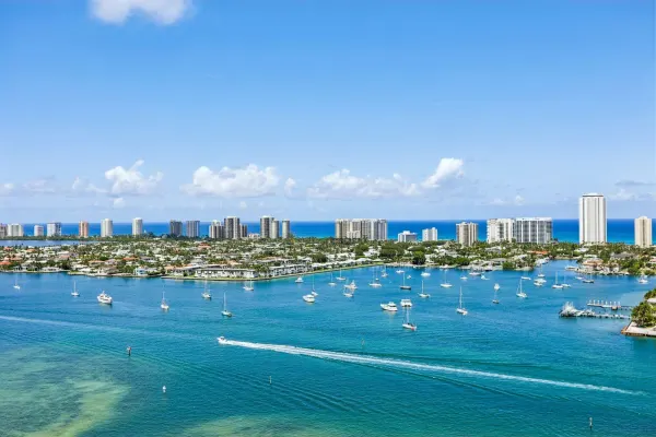 2640 Lake Shore Drive 2508, Riviera Beach, FL 33404