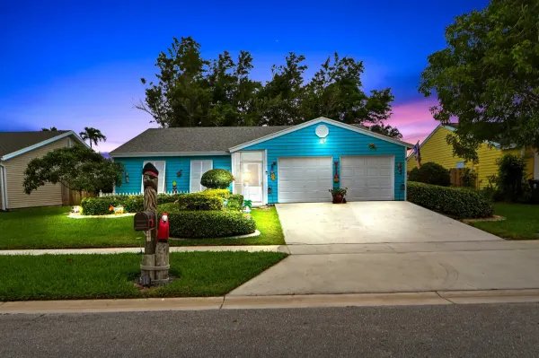 7910 Burlwood Lane, Lake Worth, FL 33467