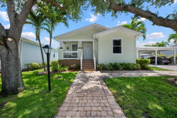 2555 Pga Boulevard 41, Palm Beach Gardens, FL 33410