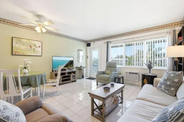801 Atlantic Shores Boulevard 208, Hallandale Beach, FL 33009