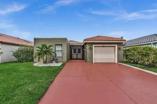 5463 Alta Way, Lake Worth, FL 33467