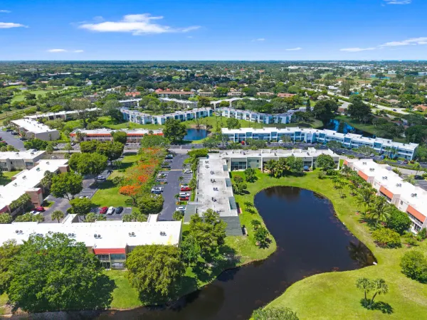 2700 Fiore Way 211, Delray Beach, FL 33445