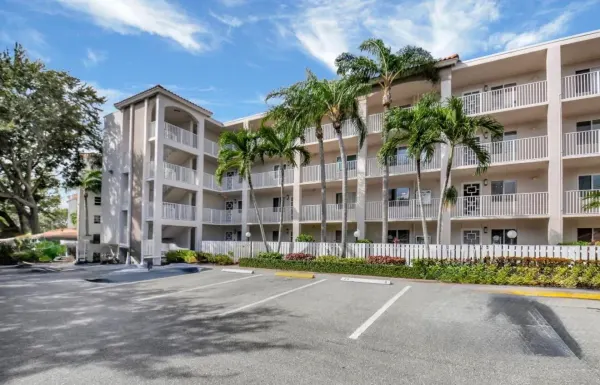 14095 Royal Vista Drive 203, Delray Beach, FL 33484