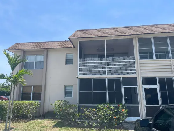 506 Davis Road 70, Palm Springs, FL 33461