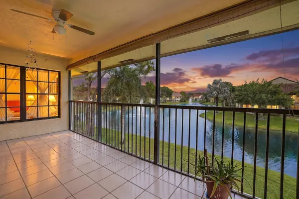 3283 Jog Park Drive, Greenacres, FL 33467
