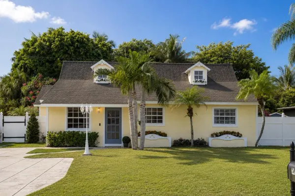 7416 Overlook Drive, Lake Worth, FL 33467