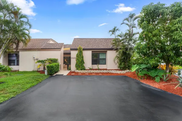 11122 Curry Drive, Palm Beach Gardens, FL 33418