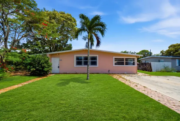 272 NE 42nd Court, Deerfield Beach, FL 33064