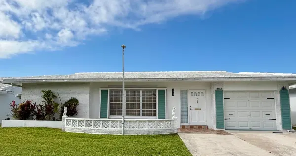 8304 NW 59th Street, Tamarac, FL 33321