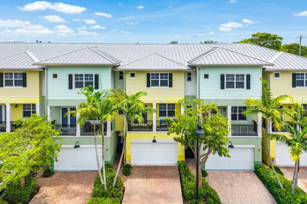 236 S Latitude Circle, Delray Beach, FL 33483