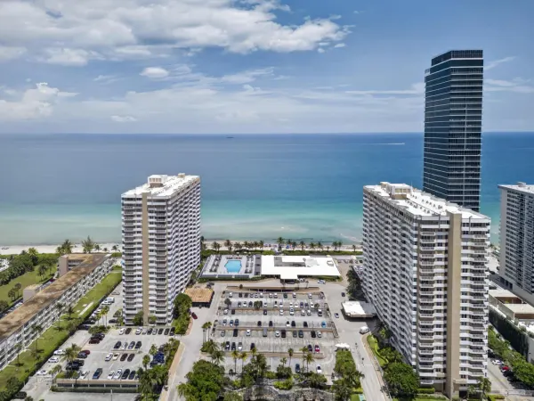 1950 S Ocean Drive 10b, Hallandale Beach, FL 33009