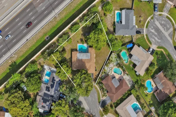 5200 SW 8th Street, Plantation, FL 33317