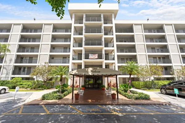 2650 S Course Drive Unit 308, Pompano Beach, FL 33069