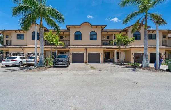 9265 NW 16th Street, Pembroke Pines, FL 33024