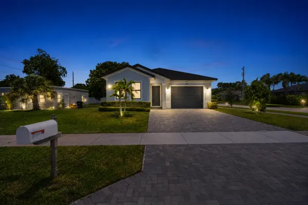 601 SW 3rd Street, Delray Beach, FL 33444