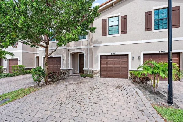 4407 Hemlock Drive, Riviera Beach, FL 33410
