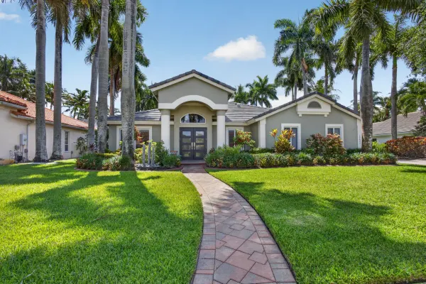 15822 Cypress Park Drive, Wellington, FL 33414