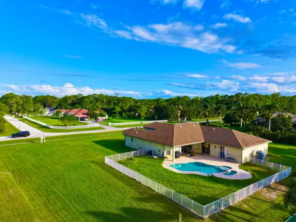 6613 Hall Boulevard, The Acreage, FL 33470