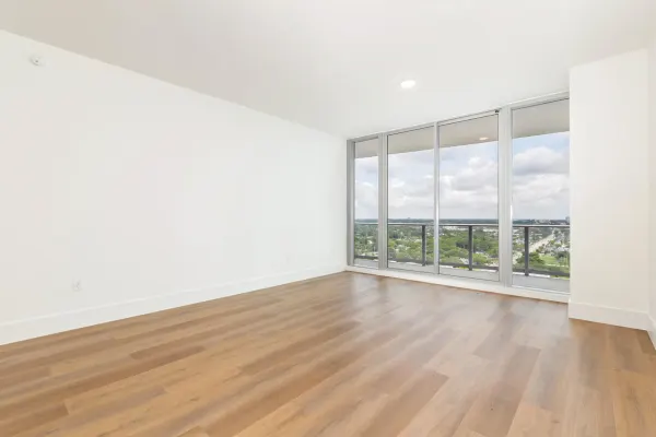 220 Lake Shore Drive 1809, Lake Park, FL 33403