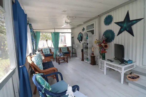 1011 Andros, Boynton Beach, FL 33436