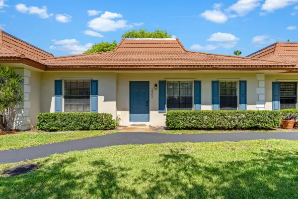 2361 SW 70th Avenue 47, Davie, FL 33317