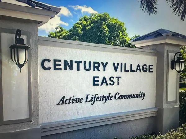 81 Farnham D 81, Deerfield Beach, FL 33442