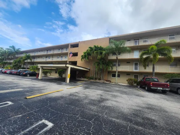 330 NE 26th Avenue 411, Boynton Beach, FL 33435
